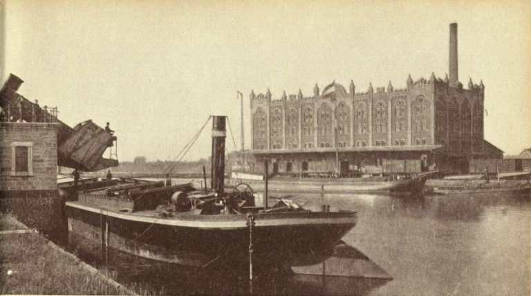 Hafen Dortmund 1899, WTAG-Güterdampfer